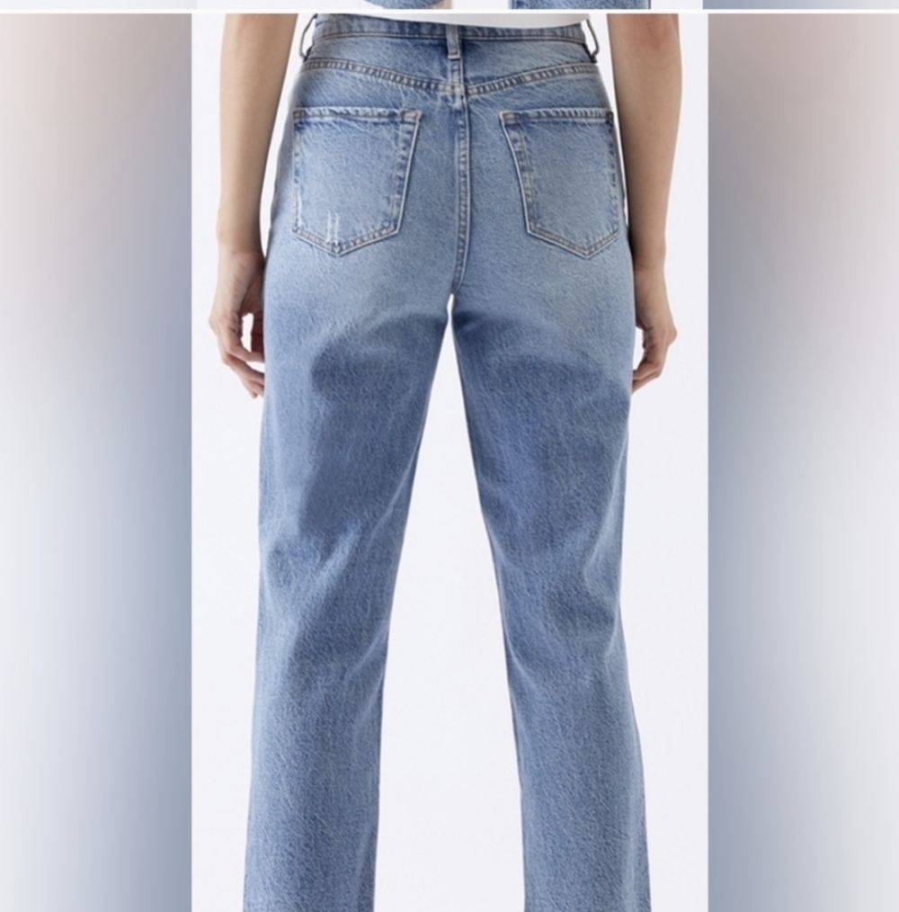 PacSun Distressed High Rise Straight Jeans - Picture 2 of 8